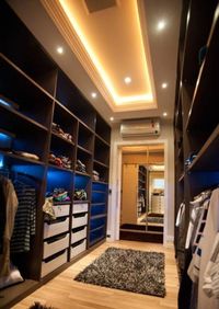 Большая открытая гардеробная комната с комбинированным наполнением Тамбов